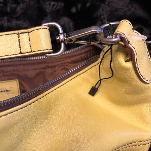 Free People Real World Clutch Yellow Bag Hobo NWOT - Picture 5 of 7